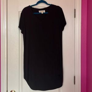 Black T shirt dress